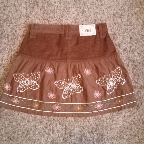 YMI mini skirt - Picture 2 of 4